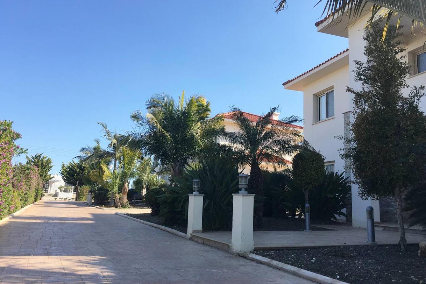Orchard Blossom Private Villa With Pool Phrenaros Exterior foto
