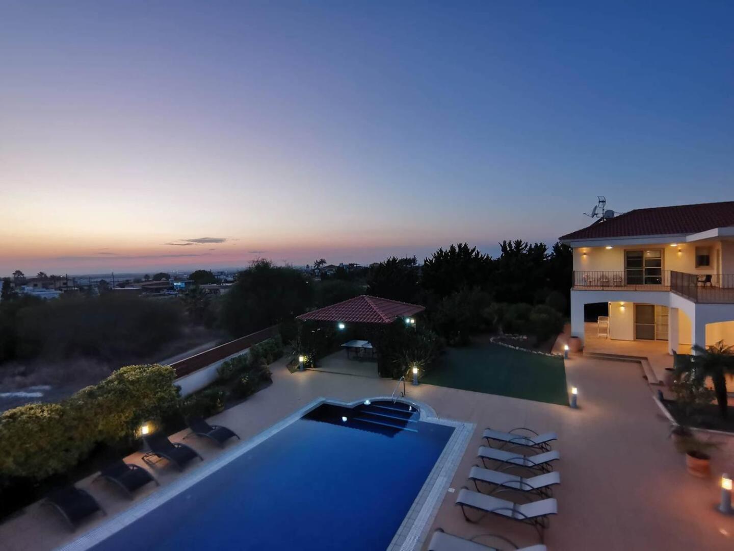 Orchard Blossom Private Villa With Pool Phrenaros Exterior foto