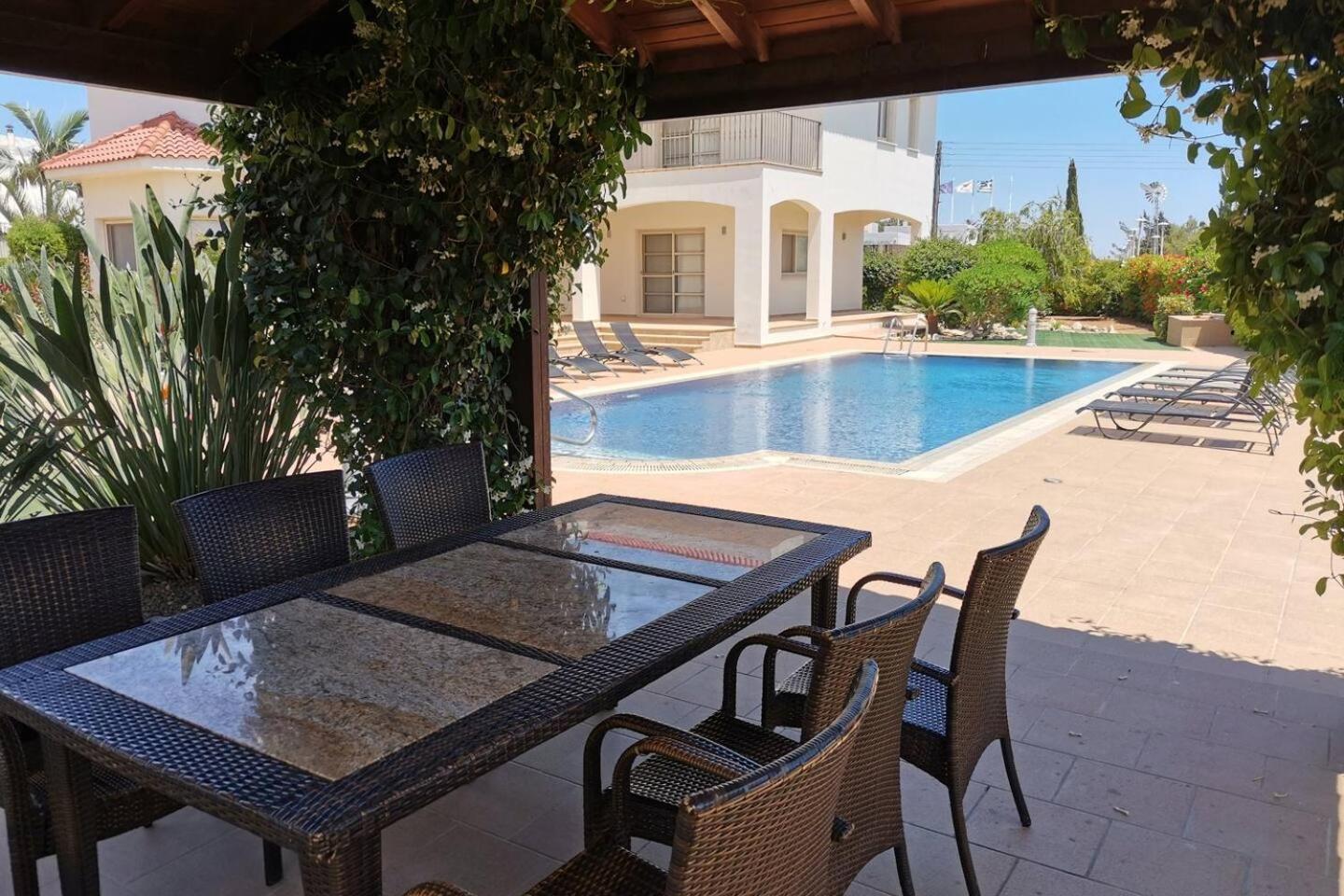 Orchard Blossom Private Villa With Pool Phrenaros Exterior foto